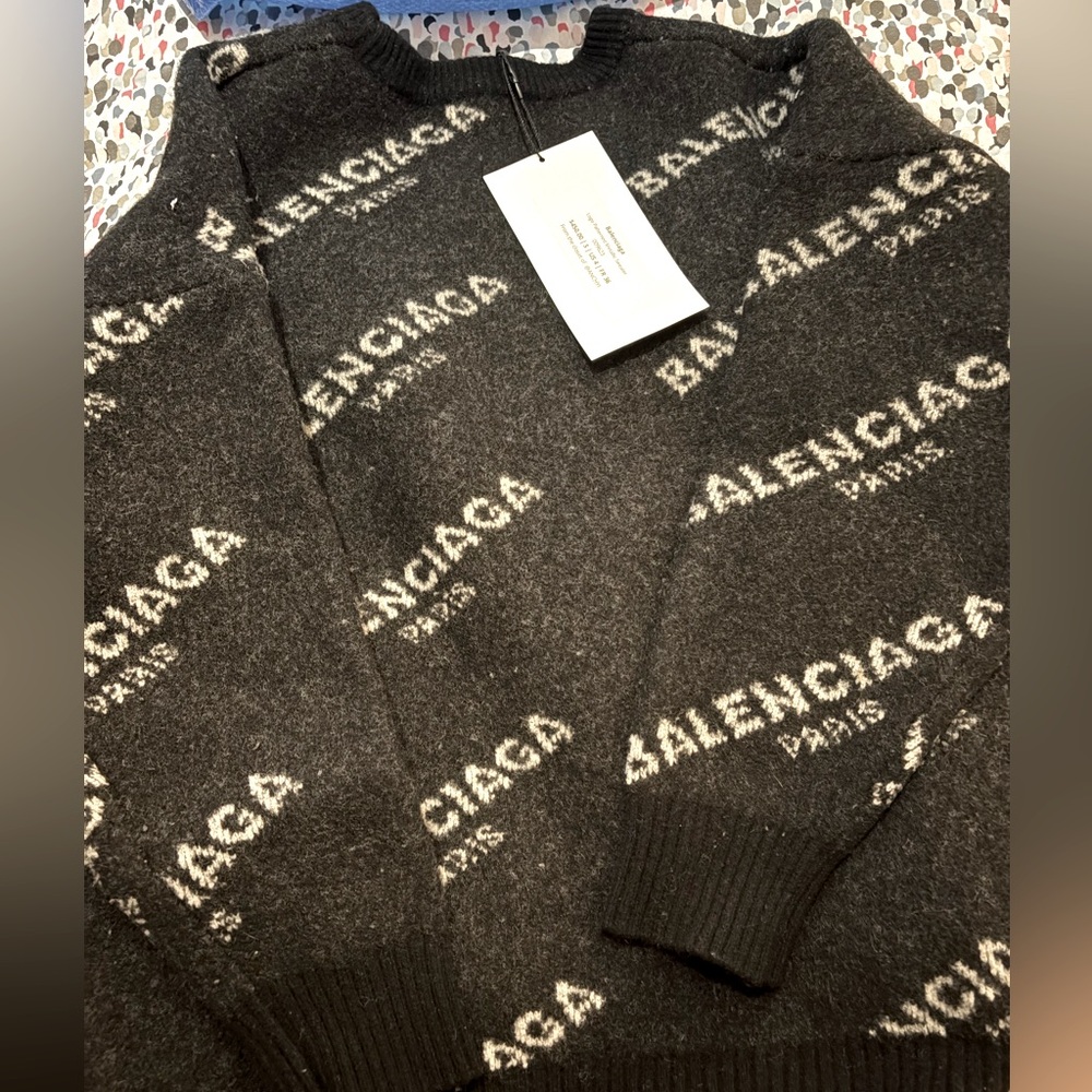 NWT Balenciaga Black Sweater